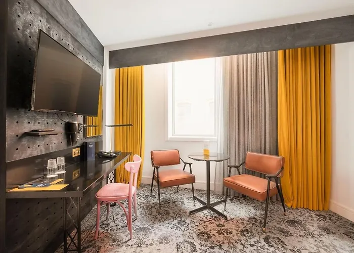 King Suite