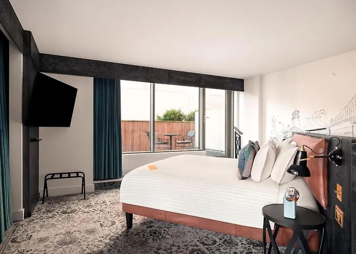 King Suite